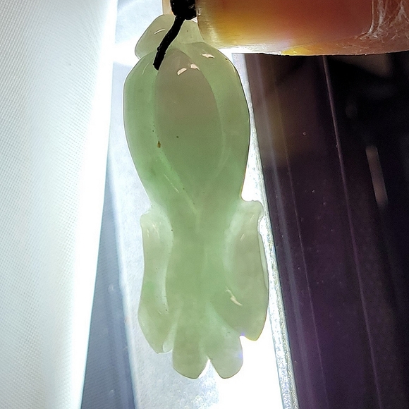 Certified Jadeite Hand Carved Cabbage Pendant NWT - Picture 6 of 7